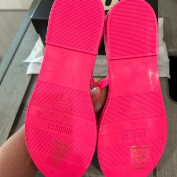 Mel by Melissa girls flip flops NWT - Picture 4 of 6